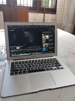 Apple Macbook Air 2017
