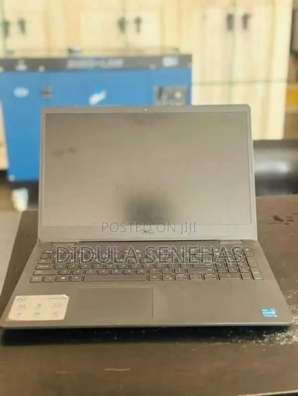 Dell i3 11th Gen Laptop