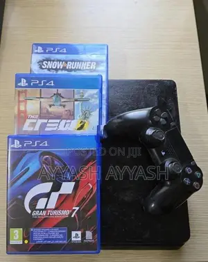 Play Station 4