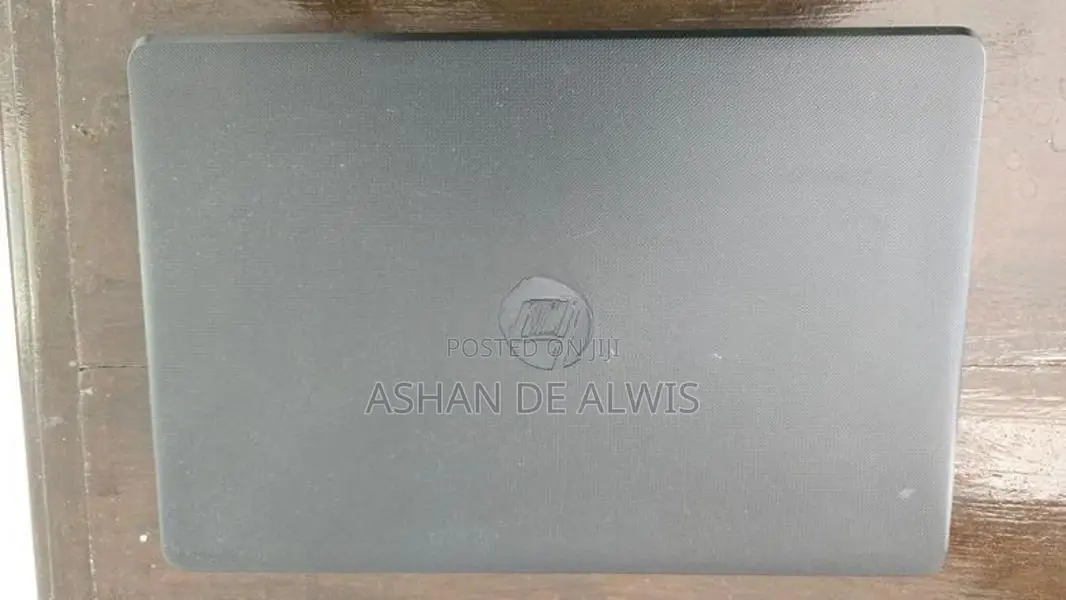 HP 15-BW076AX AMD A9-9240 4GB RAM 1TB HDD Laptop