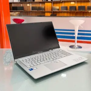 intel Core 5 120U - 8GB DDR5 Ram 512GB NVMe Super Fast SSD