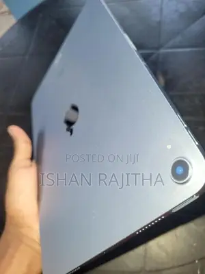 Apple iPad Air 4