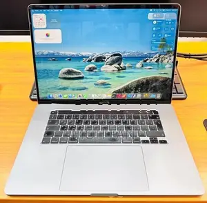 Apple MacBook Pro Core i9 1024GB 16GB