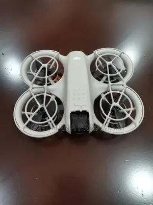 DJI Neo Combo Pack