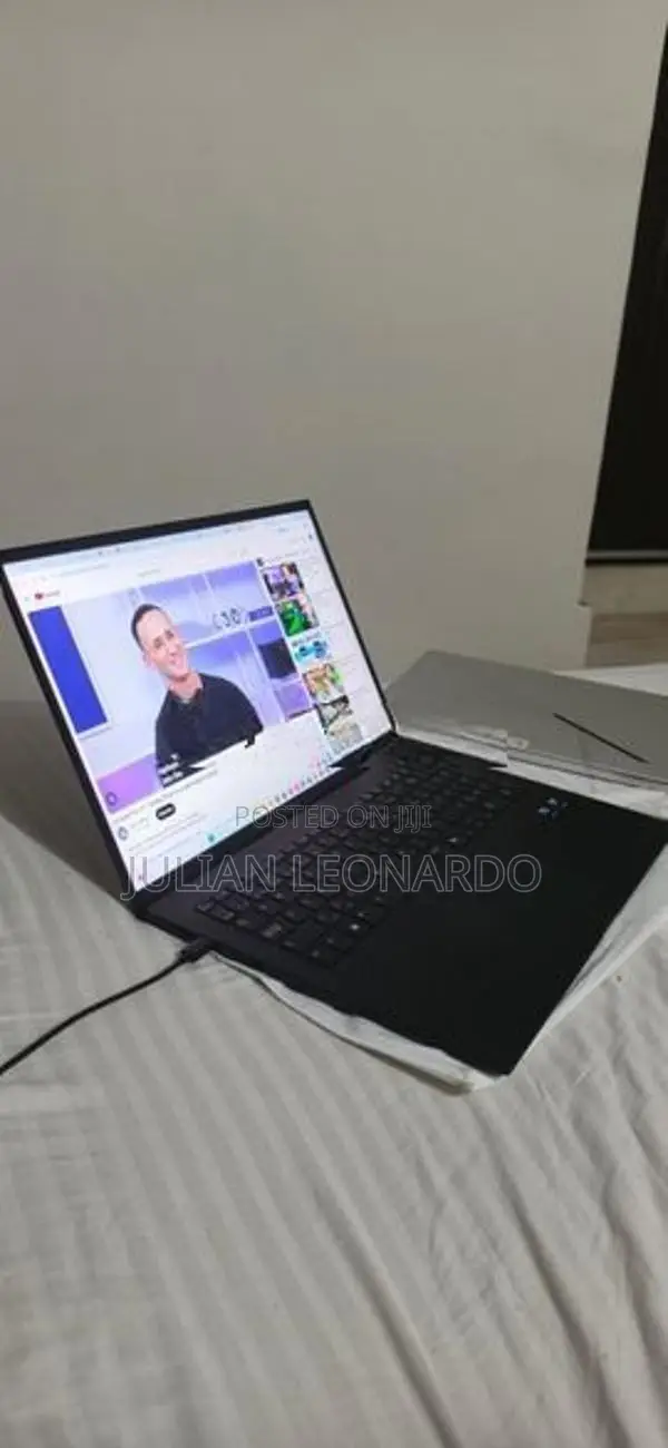 Brand new - LG Gram 17 Laptop 32GB 1TB Intel Core™ Ultra 7