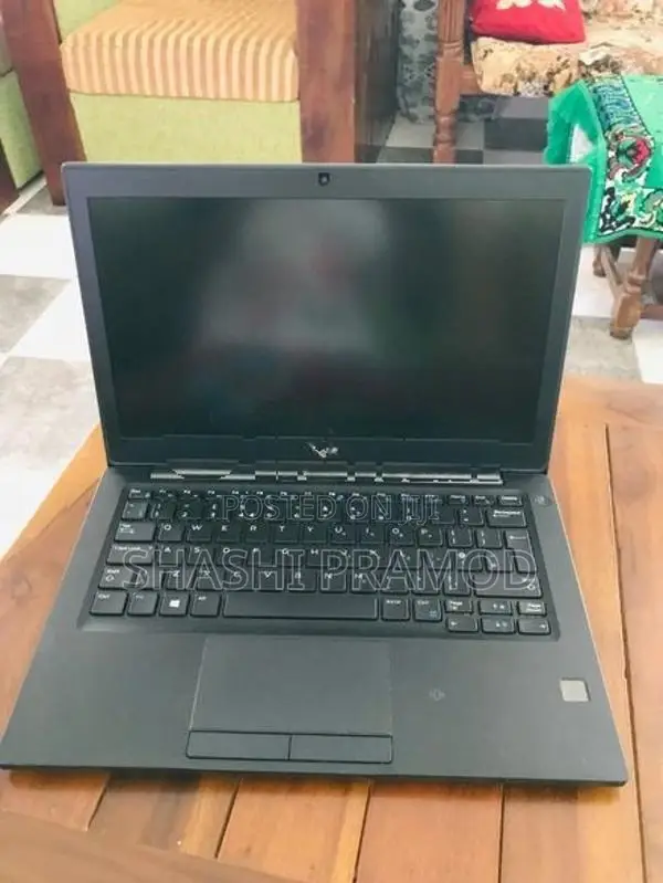 Dell Latitude 7290 Laptop