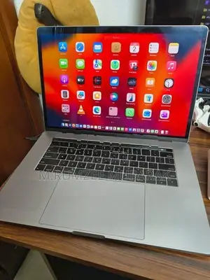 Apple MacBook Pro (15-inch, 2018)