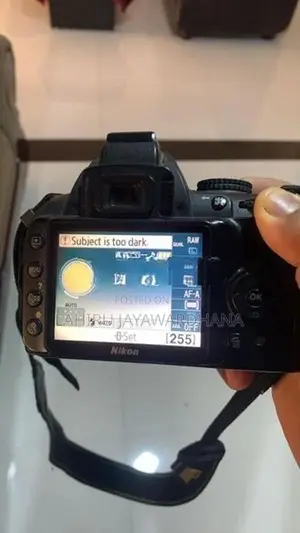 Nikon d3000 DSLR Camera