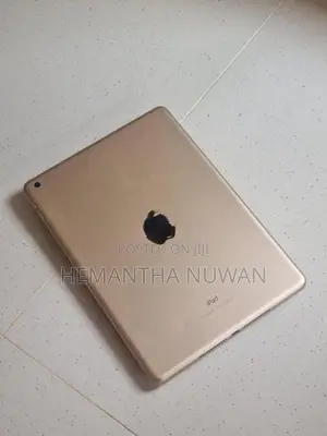 Apple ipad 5th gen wifi