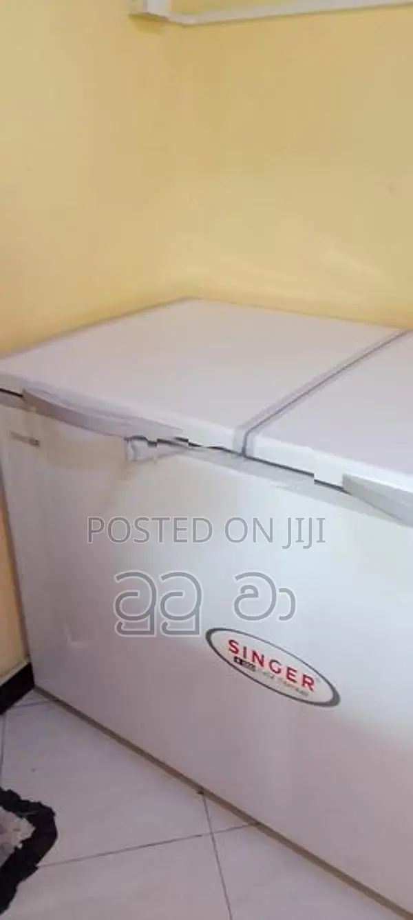 Singer Hard Top Deep Freezer 343 L