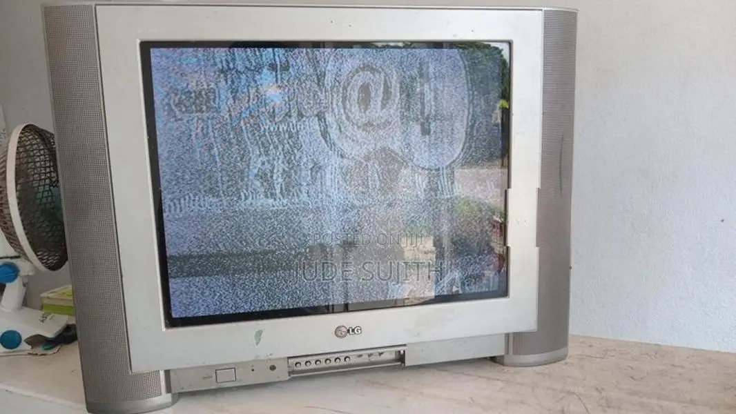 LG 21 Crt tv