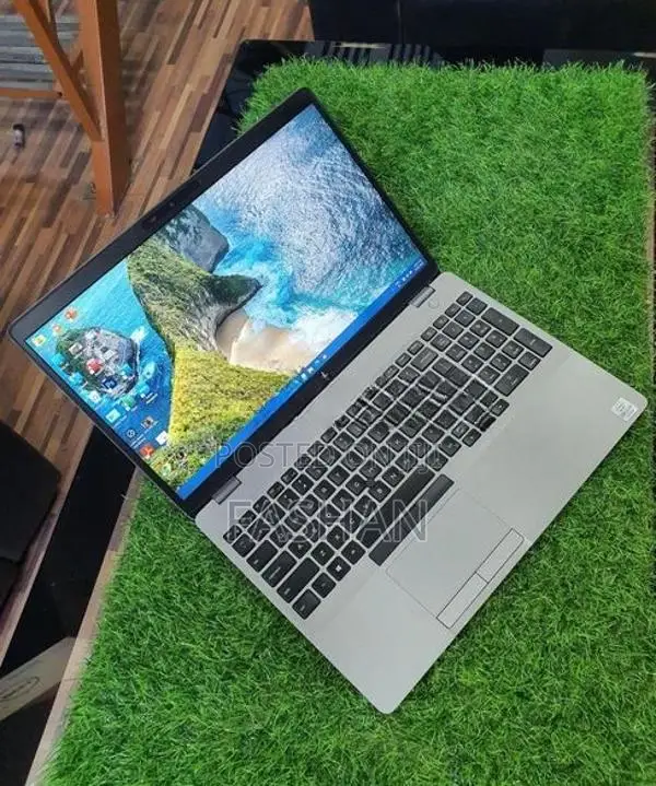 DELL i5 10TH GEN 2.20GHZ 16GB RAM 256GB NVME TOUCH SCREEN
