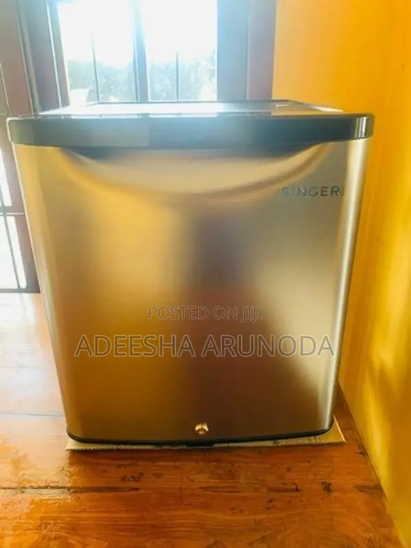 Singer 47L Mini Bar With