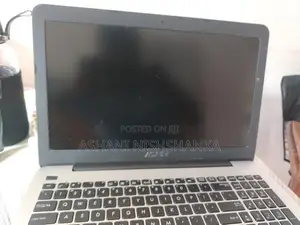 ASUS X555L Core i5 5th Gen (Upgraded 8GB RAM / 1TB HDD)
