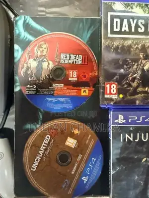 PS4 Slim