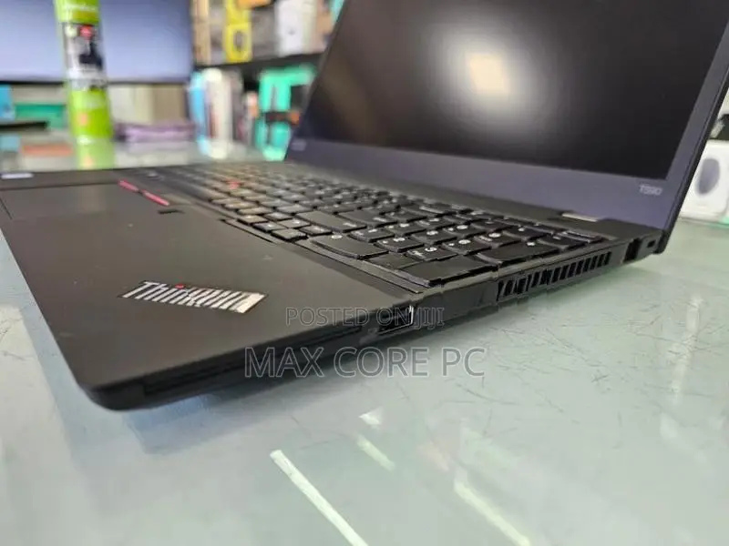Lenovo ThinkPad T590 Core i5 8th Gen 8GB DDR4 RAM 256GB NVME 15.6" use