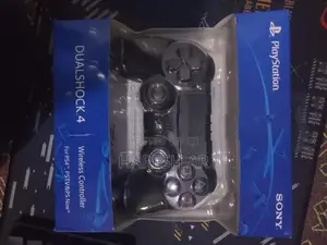 PS4 Controller