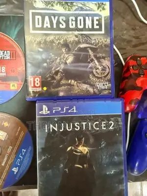 PS4 Slim