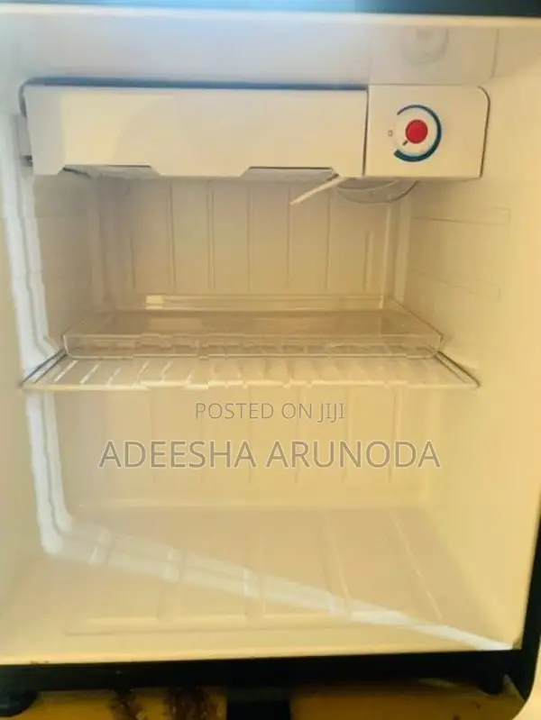Singer 47L Mini Bar With