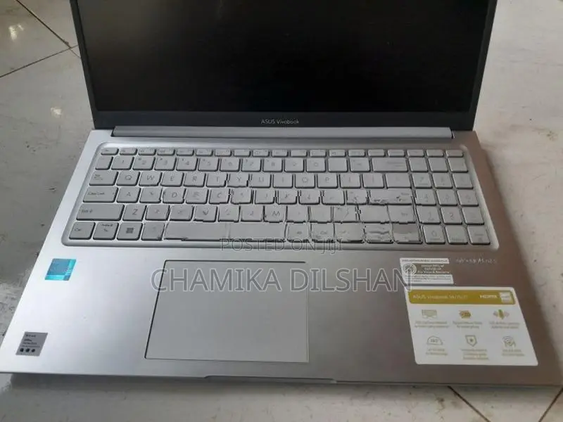 Asus VivoBook X1504VA | 13th Gen Intel Core i3-1315U 8GB RAM