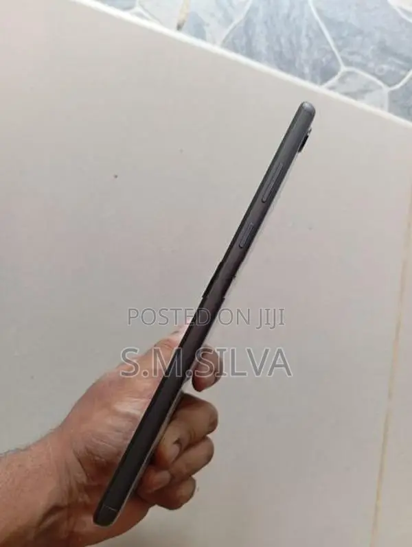 Lenovo Tab M8