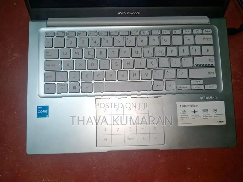 Asus Vivobook 14 X1404VA