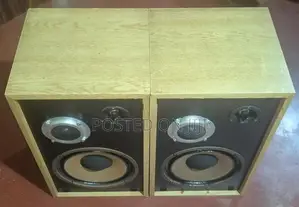 Hitachi 10 inch Speakers