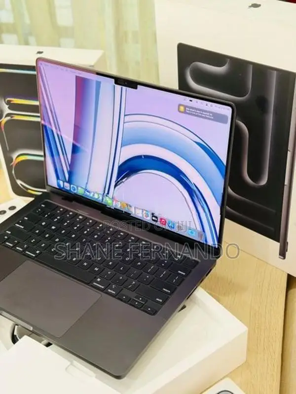 Apple MacBook Pro M4 16GB/512GB 2024