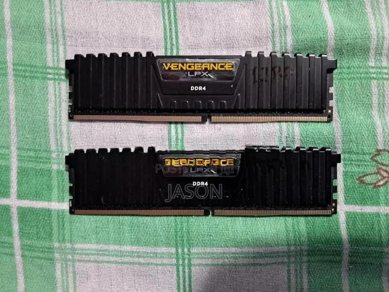 Corsair Vengeance LPX 16GB Ram Kit