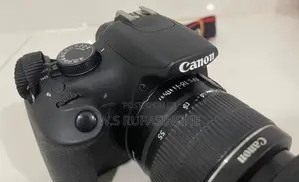 DSLR Camera