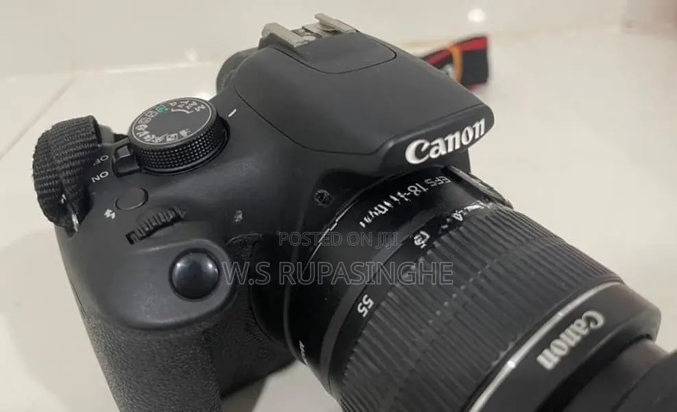 DSLR Camera