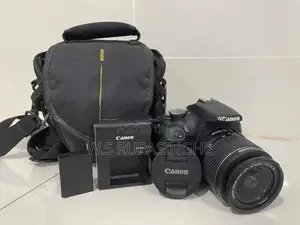 DSLR Camera