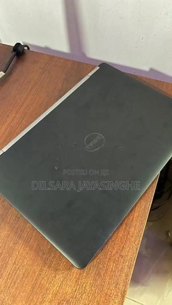 Dell Laptop JQHT2v3