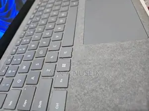 Microsoft Surface Laptop 4 (13.5-inch 512GB)