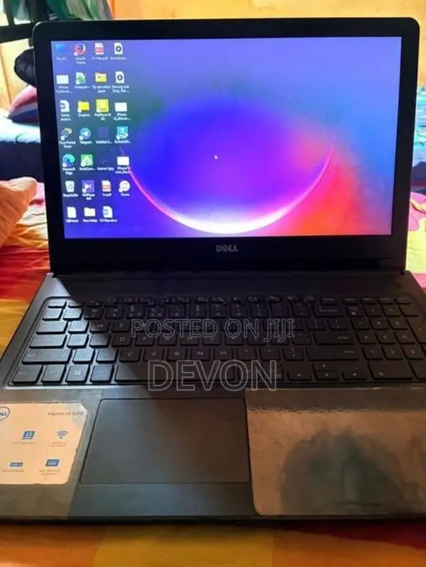 Dell Inspiron i3 8th Gen