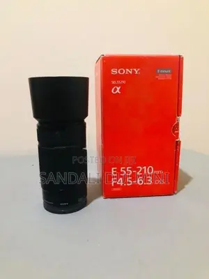 Sony A6000 + kit lens 55mm-210mm