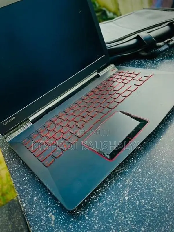 Lenovo Legion Y520 Core i7 7th 8GB|1TB|GTX1050 Gaming Laptop