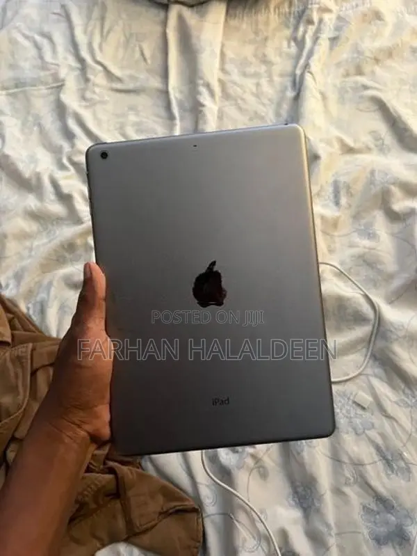 Apple iPad Air