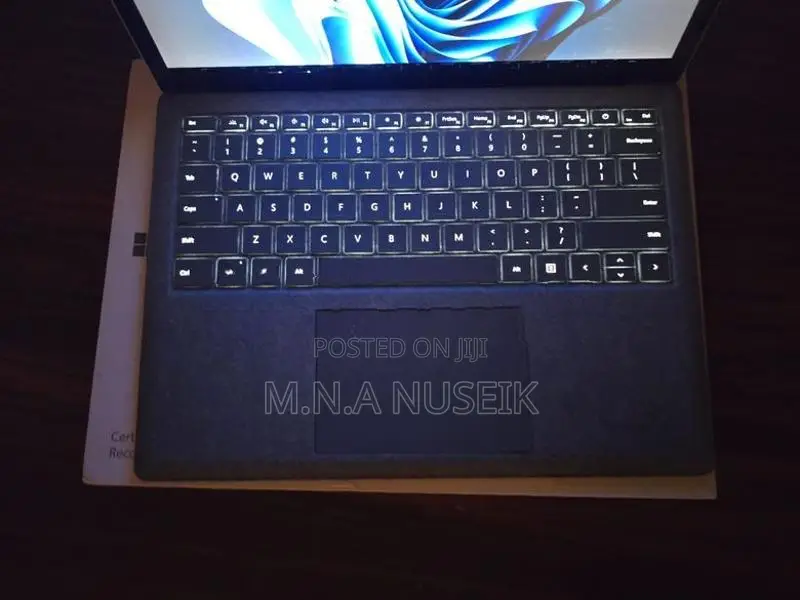 Microsoft Surface Laptop 4 (13.5-inch 512GB)
