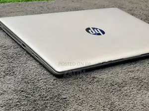 hp i5 7th gen 8GB RAM-256 M.2 SSD