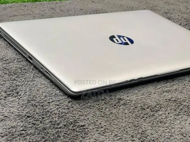 hp i5 7th gen 8GB RAM-256 M.2 SSD