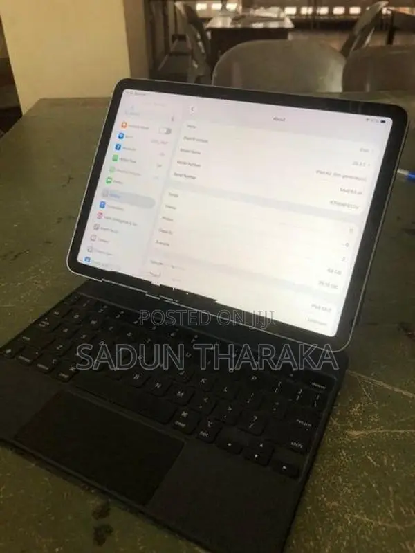 Ipad Air 5 M1 with magic keyboard