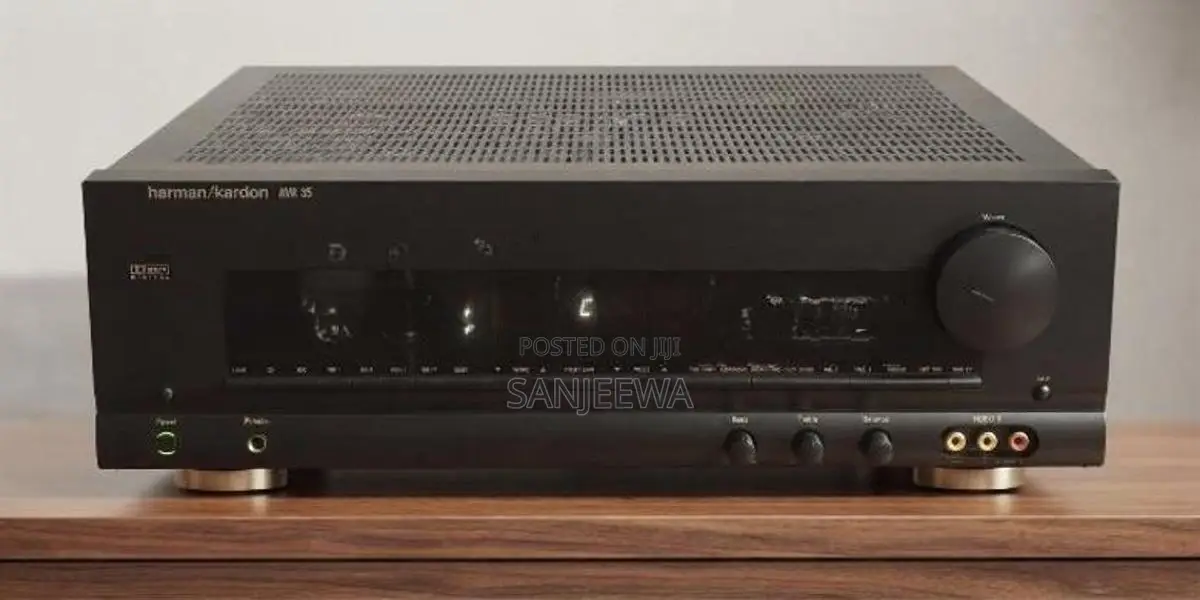 Harman Kardon AVR 35 Amplifier
