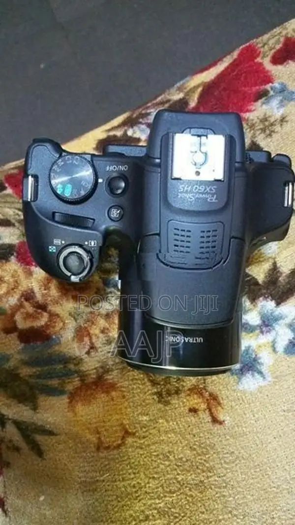 Canon SX 60 Super zoom camera