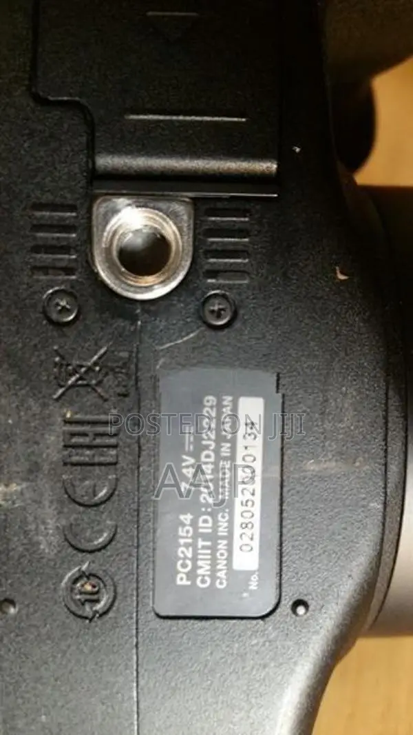 Canon SX 60 Super zoom camera