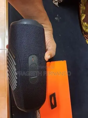 JBL Charge 5