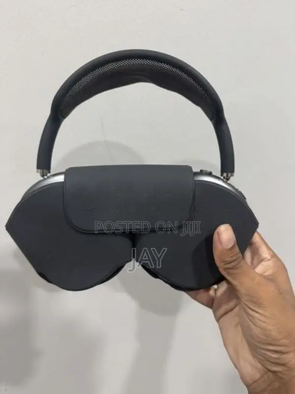 Apple Airpod Max Headphone