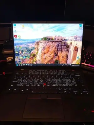 Lenovo Thinkpad X1 Carbon Gen 9