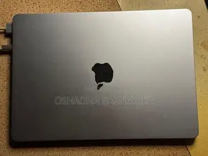 Apple MacBook Air M4