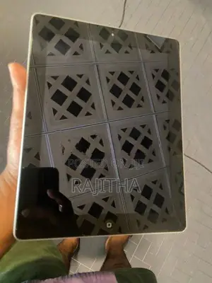 Apple IPad 2nd Gen